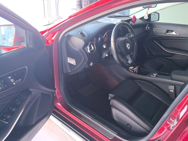 Mercedes-Benz GLA 2018, 111500 км, за 12572 USD - фото 19