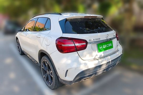 Mercedes-Benz GLA 2018, 84900 км, за 12801 USD