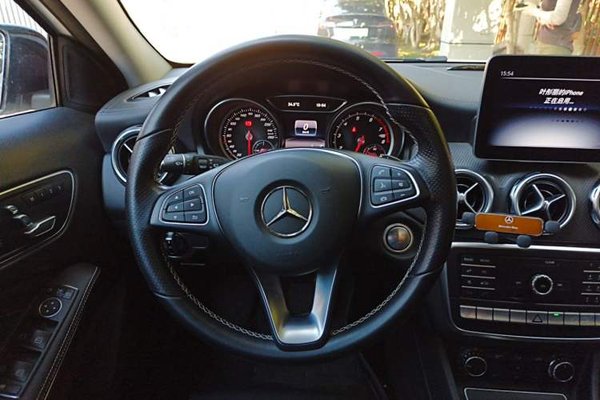 Mercedes-Benz GLA 2018, 84900 км, за 12801 USD - фото 11