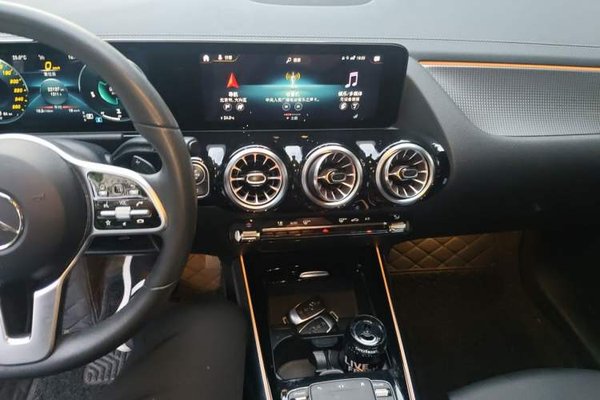 Mercedes-Benz GLA 2020, 22100 км, за 16889 USD - фото 14