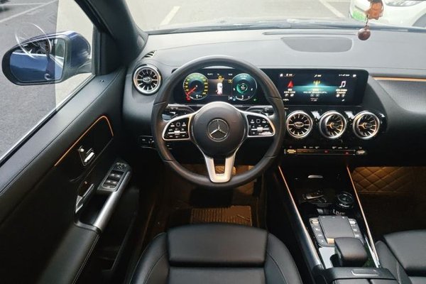 Mercedes-Benz GLA 2020, 22100 км, за 16889 USD - фото 11