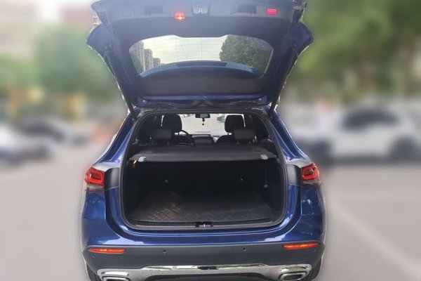 Mercedes-Benz GLA 2020, 22100 км, за 16889 USD - фото 20