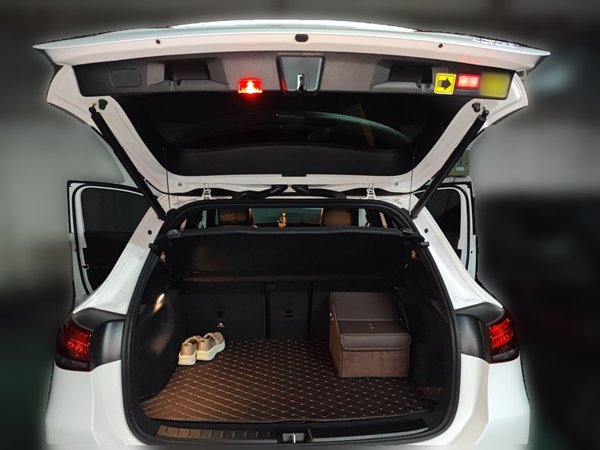 Mercedes-Benz GLA 2020, 46600 км, за 20382 USD - фото 16