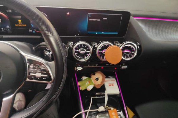 Mercedes-Benz GLA 2020, 67200 км, за 15202 USD - фото 13
