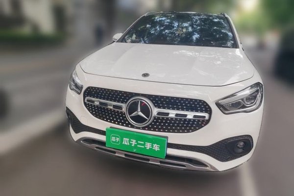 Mercedes-Benz GLA 2020, 67200 км, за 15202 USD