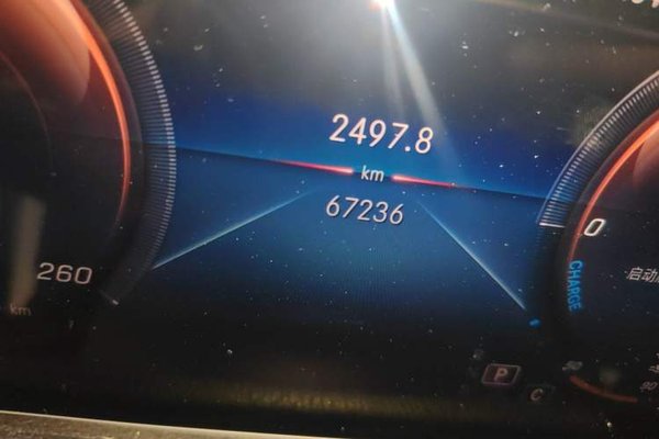 Mercedes-Benz GLA 2020, 67200 км, за 15202 USD - фото 12