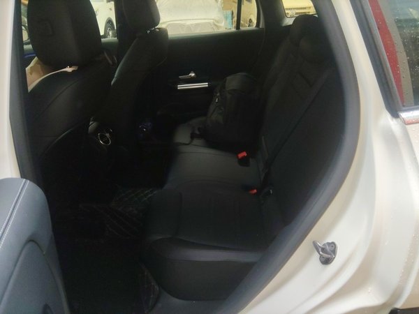 Mercedes-Benz GLA 2020, 82300 км, за 15332 USD