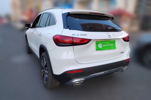 Mercedes-Benz GLA 2022, 38000 км, за 21672 USD