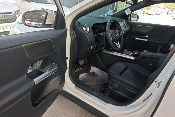 Mercedes-Benz GLA 2022, 93900 км, за 19658 USD - фото 19