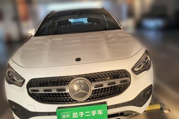 Mercedes-Benz GLA 2022, 33200 км, за 20451 USD