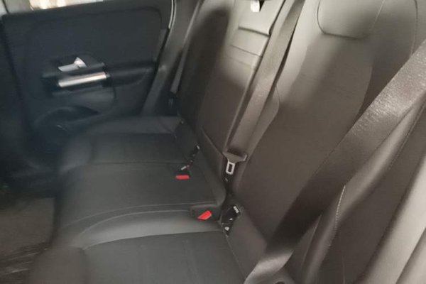 Mercedes-Benz GLA 2022, 33200 км, за 20451 USD - фото 18