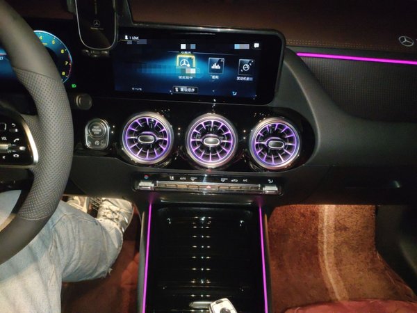 Mercedes-Benz GLA 2023, 18700 км, за 26578 USD - фото 18