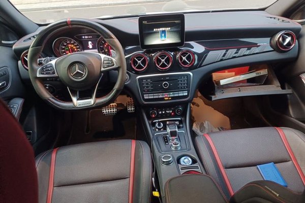 Mercedes-Benz GLA AMG 2017, 53500 км, за 9999999 USD - фото 10