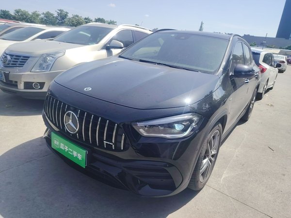 Mercedes-Benz GLA AMG · 2022 год