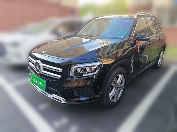 Mercedes-Benz GLB · 2020 год
