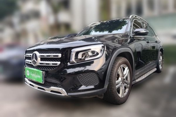 Mercedes-Benz GLB · 2021 год