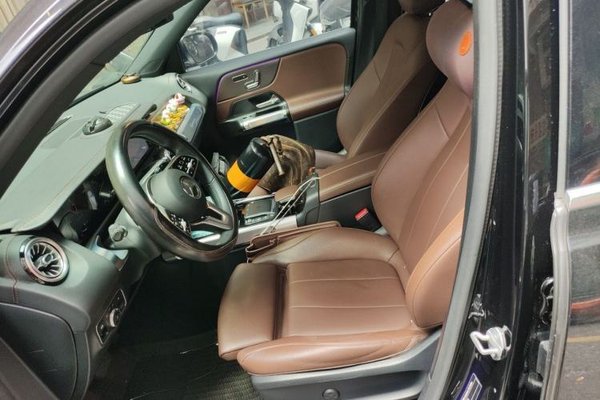 Mercedes-Benz GLB 2021, 53099 км, за 17318 USD - фото 16