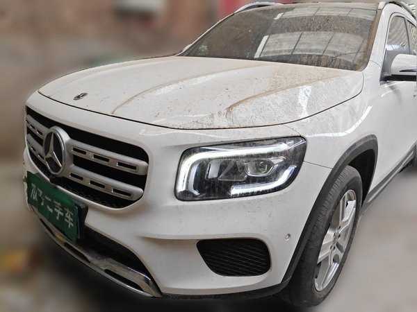 Mercedes-Benz GLB · 2021 год