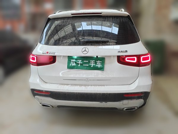 Mercedes-Benz GLB 2021, 27100 км, за 24181 USD