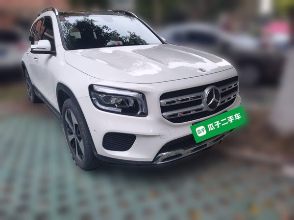 Mercedes-Benz GLB · 2021 год