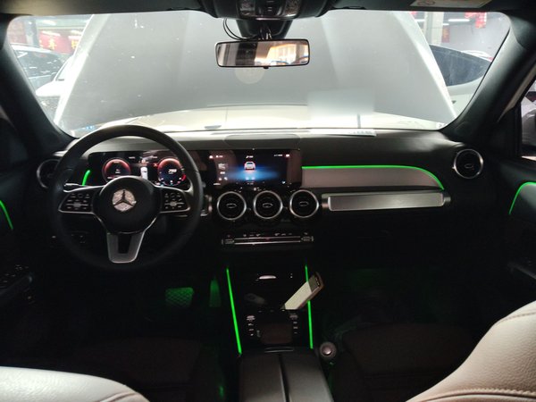 Mercedes-Benz GLB 2021, 59300 км, за 23555 USD - фото 13