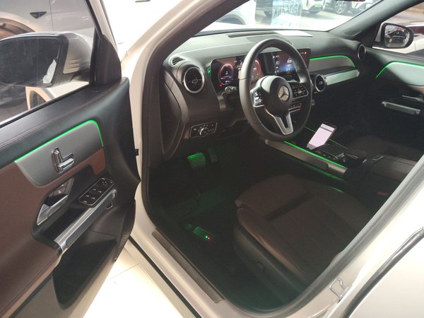 Mercedes-Benz GLB 2021, 59300 км, за 23555 USD - фото 19