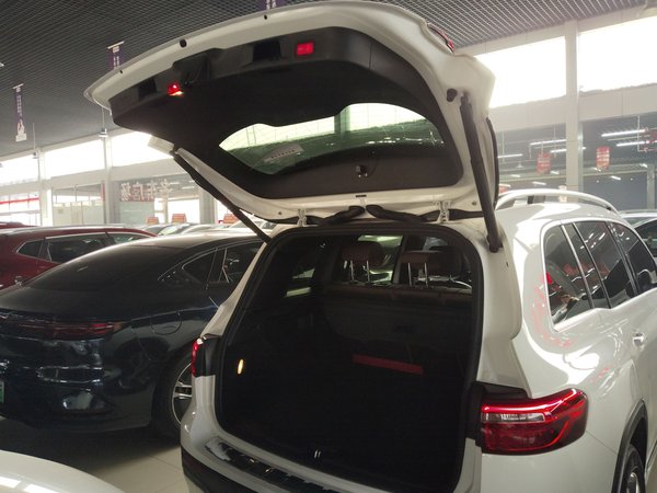 Mercedes-Benz GLB 2021, 59300 км, за 23555 USD - фото 22