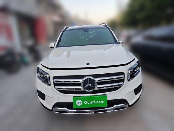 Mercedes-Benz GLB 2021, 63700 км, за 21891 USD