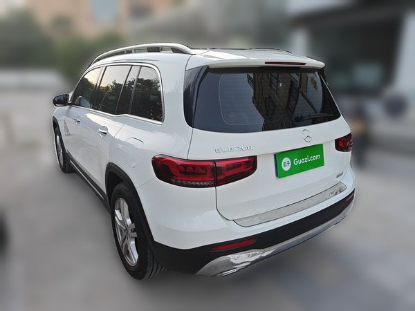 Mercedes-Benz GLB 2021, 63700 км, за 21891 USD