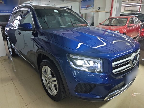 Mercedes-Benz GLB 2022, 29700 км, за 25488 USD