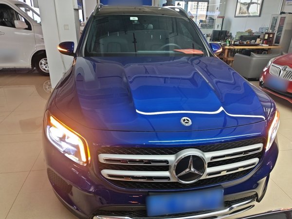 Mercedes-Benz GLB 2022, 29700 км, за 25488 USD