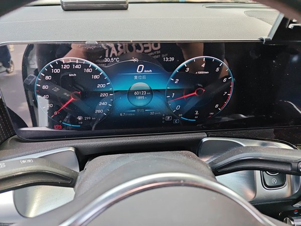 Mercedes-Benz GLB 2022, 60100 км, за 21983 USD - фото 12