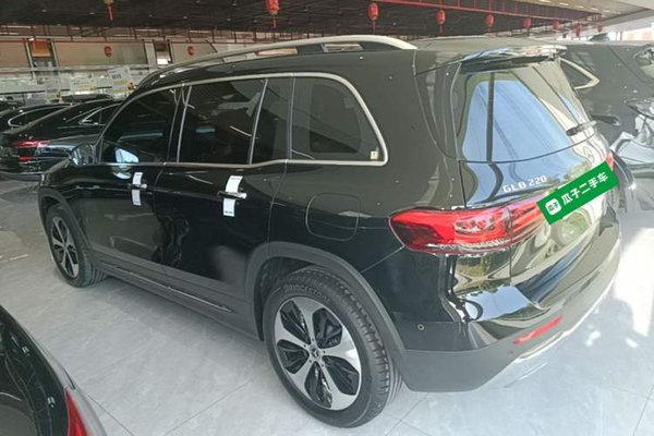 Mercedes-Benz GLB 2023, 25000 км, за 27084 USD - фото 13