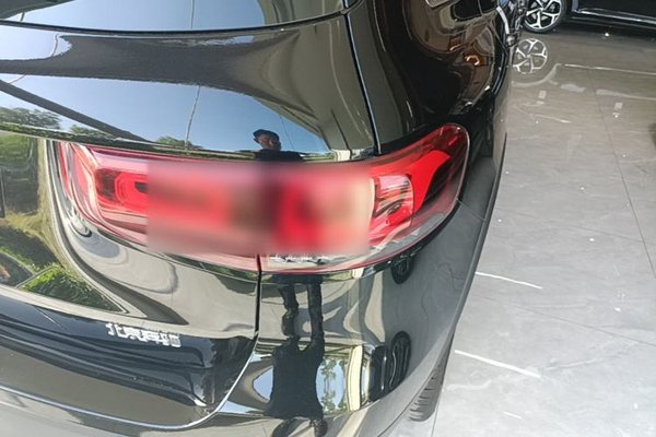 Mercedes-Benz GLB 2023, 25000 км, за 27084 USD - фото 14