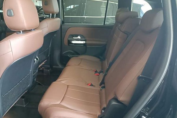 Mercedes-Benz GLB 2023, 25000 км, за 27084 USD - фото 25