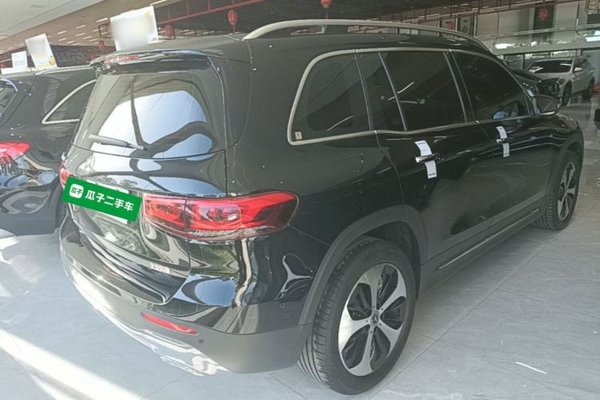 Mercedes-Benz GLB 2023, 25000 км, за 27084 USD - фото 6
