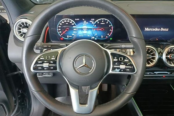 Mercedes-Benz GLB 2023, 25000 км, за 27084 USD - фото 18