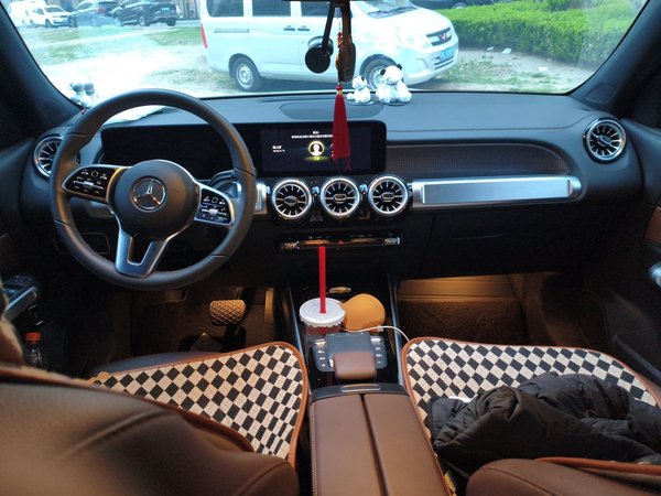 Mercedes-Benz GLB 2023, 42400 км, за 26818 USD - фото 11