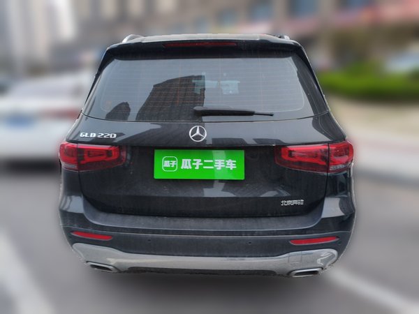 Mercedes-Benz GLB 2023, 42400 км, за 26818 USD