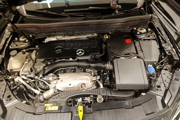 Mercedes-Benz GLB 2023, 64500 км, за 26727 USD - фото 30