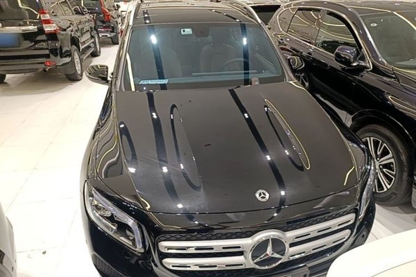 Mercedes-Benz GLB 2023, 64500 км, за 26727 USD