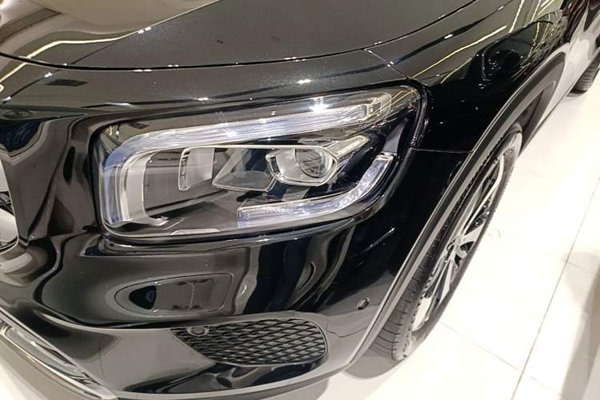 Mercedes-Benz GLB 2023, 64500 км, за 26727 USD - фото 8