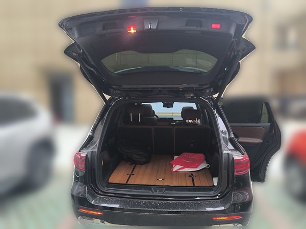 Mercedes-Benz GLB 2024, 12100 км, за 31393 USD - фото 20