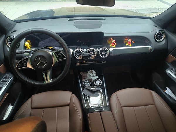 Mercedes-Benz GLB 2024, 12100 км, за 31393 USD - фото 10