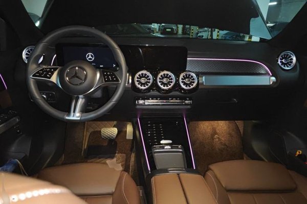 Mercedes-Benz GLB 2025, 8700 км, за 28890 USD - фото 9