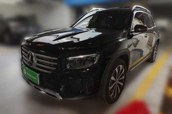 Mercedes-Benz GLB · 2025 год