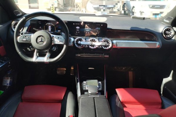 Mercedes-Benz GLB AMG 2023, 45400 км, за 26234 USD - фото 9
