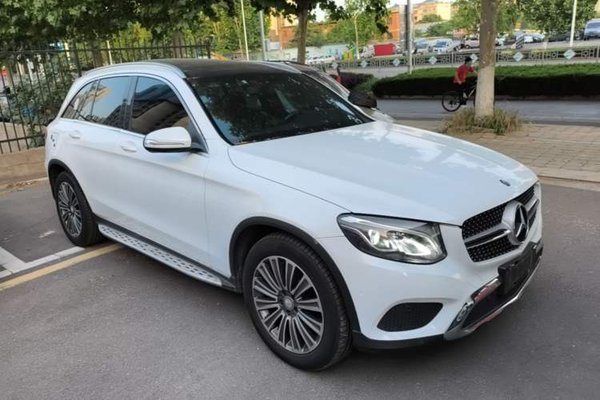 Mercedes-Benz GLC 2016, 106300 км, за 16076 USD