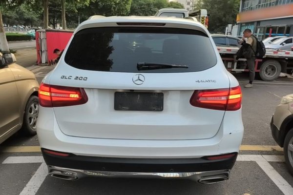 Mercedes-Benz GLC 2016, 106300 км, за 16076 USD