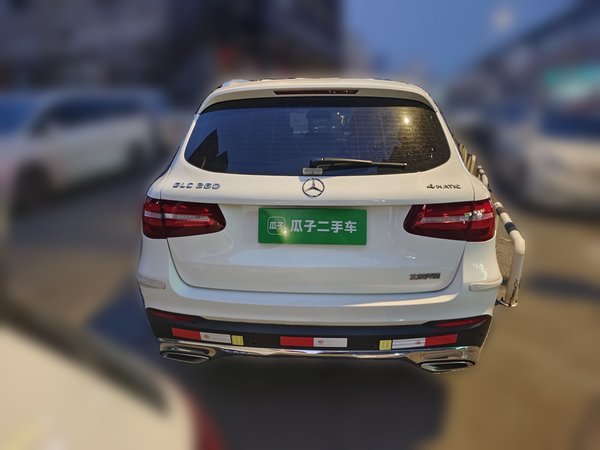 Mercedes-Benz GLC 2016, 59800 км, за 20386 USD